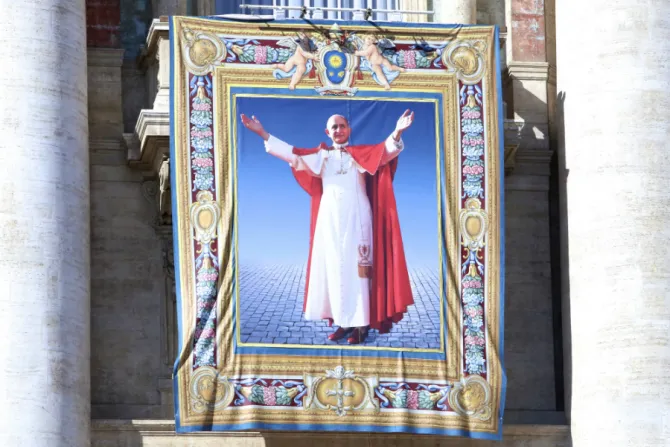 Bl Paul VI tapestry CNA