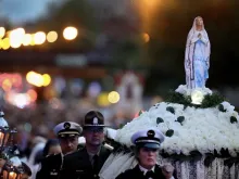 ‘Broken Mary’ procession in Chicago. 
