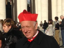 Cardinal Ricardo Ezzati Andrello of Santiago de Chile greets pilgrims in St. Peter's Square 