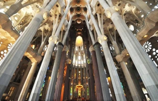 Sagrada Família Basilica in Barcelona. Credit: Jacques van Niekerk via Flickr (CC BY-NC-SA 2.0). Other pics: YouTube screengrabs.