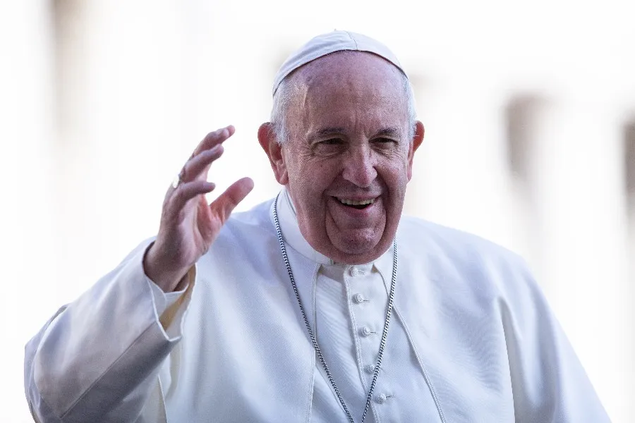 Pope Francis greets pilgrims after the Wednesday general audience in St. Peter's Square, Nov. 27, 2019. ?w=200&h=150