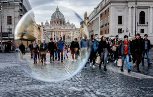 St. Peter’s Basilica seen through a bubble on Dec. 3, 2019. Daniel Ibáñez/CNA.