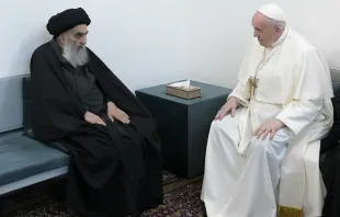 Pope Francis meets Grand Ayatollah Ali al-Sistani in Najaf, Iraq, March 6, 2021. Credit: Vatican Media. 