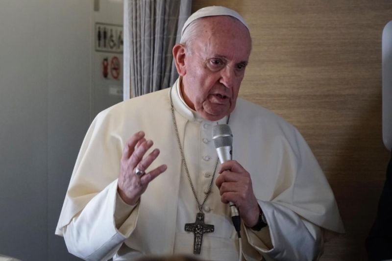 Full text: Pope Francis’ in-flight press conference from Slovakia