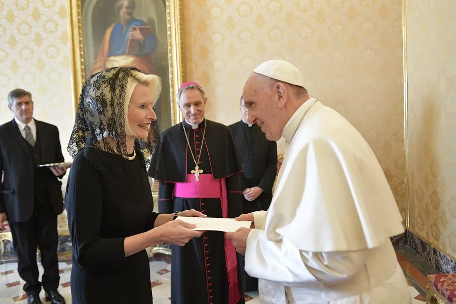 Callista Gingrich presents her credentials to Pope Francis at the Apostolic Palace Dec. 22, 2017. ?w=200&h=150