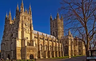 Canterbury Anglican Cathedral.   Antony McCallum WyrdLight.com/wikimedia. CC BY SA 4.0