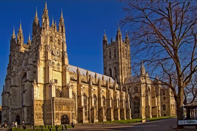 Canterbury cathedral wyrdlight