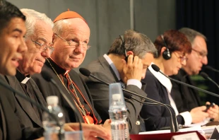 Officials of the Synod on the Family at the Holy See press office, Oct. 16, 2014.   Bohumil Petrik/CNA.