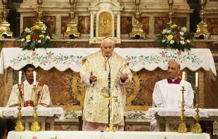 Cardinal Ernest Simoni takes possession of Santa Maria della Scalla in Rome, Feb. 11, 2017.   Daniel Ibanez/CNA.
