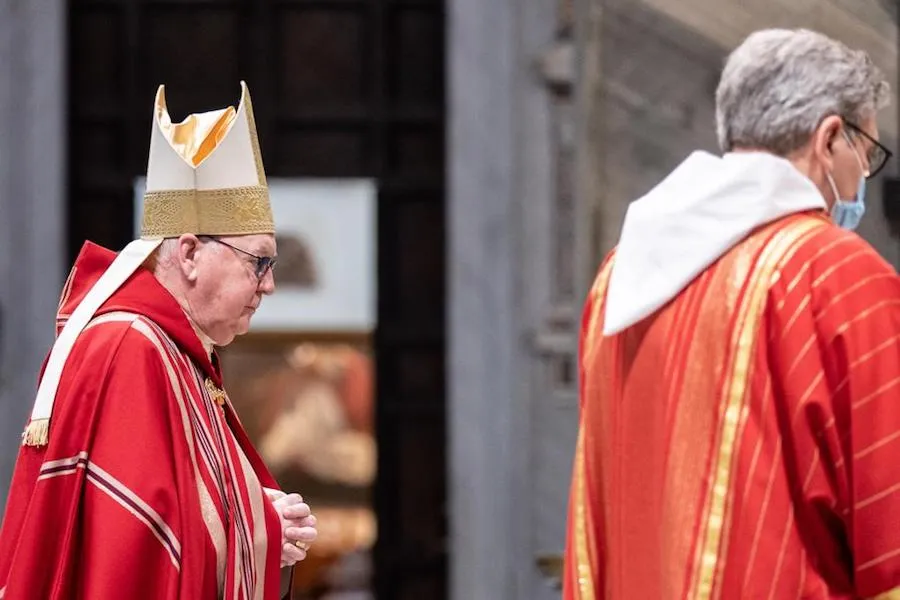 Cardinal Kevin Farrell June 5 at a prayer service for George Floyd, at Rome’s Basilica of Santa Maria in Trastevere. ?w=200&h=150