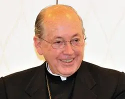 Cardinal Juan Luis Cipriani speaks at the CALL Sumitt in Denver, Colo. ?w=200&h=150