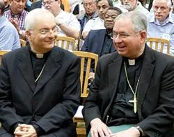 Cardinal Mauro Piacenza and Archbishop Jose Gomez of Los Angeles / Courtesy of Victor German www.vida-nueva.com?w=200&h=150