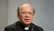 Cardinal Oswald Gracias of Bombay speaks at a Vatican press conference, Oct. 22, 2015.