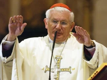 Cardinal William Keeler, Archbishop Emeritus of Baltimore, says Mass in St. Mary of the Angels Church, April 10, 2005 in Rome. The cardinal died March 23, 2017. 
