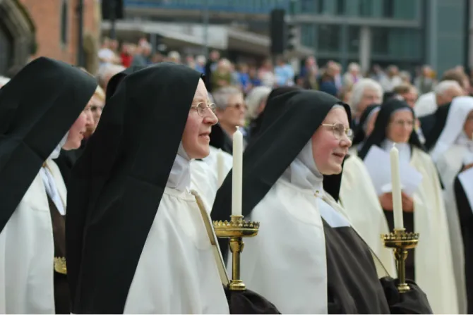 Carmelite sisters in Birmingham Credit catholicrelicscouk via Flickr  CC BY NC SA 20  CNA