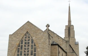 Cathedral of St. Joseph the Workman, La Crosse.   Jonathunder CC 3.0.