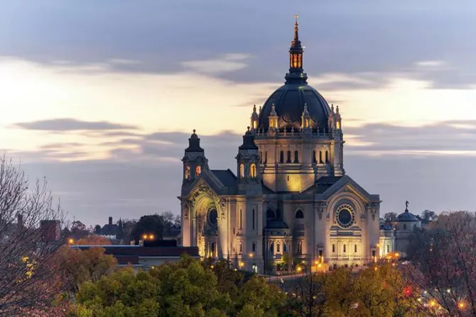 Cathedral of St Paul Credit Sam Wagner Shutterstock CNA