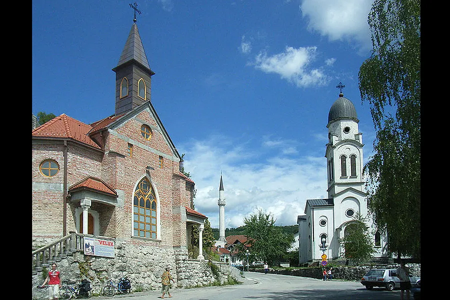 A Catholic church, a mosque, and a Serbian Orthodox church in Bosanska Krupa, Bosnia and Herzegovina. ?w=200&h=150