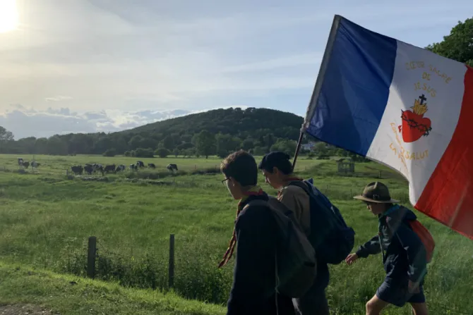 Catholic scouts Chartres pilgrimage June 2019 Credit Courtney Grogan CNA