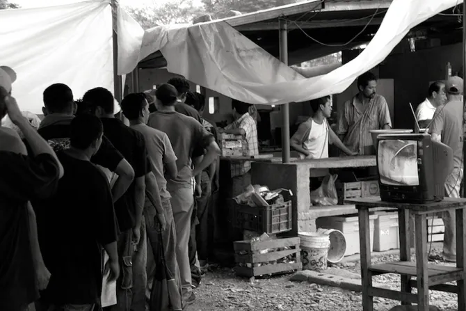 Central American migrants in Mexico Credit Peter Haden via Flickr CC BY 20 CNA 1 8 16