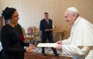 Chiara Porro, Australia's ambassador to the Holy See, presents her credentials to Pope Francis Aug. 27, 2020.   Vatican Media/EWTN.