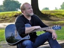 Country music star Collin Raye. 