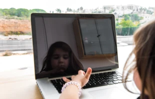 Luis Molinero/Shutterstock.