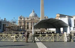 Construction begins on a new nativity set in St. Peter's Square. ?w=200&h=150