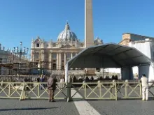 Construction begins on a new nativity set in St. Peter's Square. 