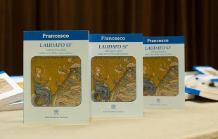 null L'Osservatore Romano.