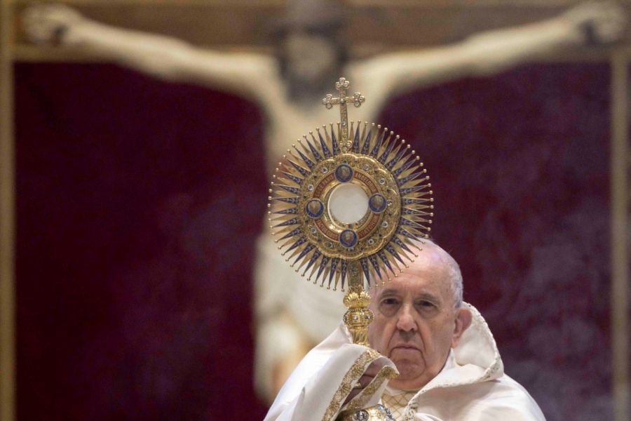 Pope Francis: ‘It is good to adore in silence before the Most Blessed Sacrament’
