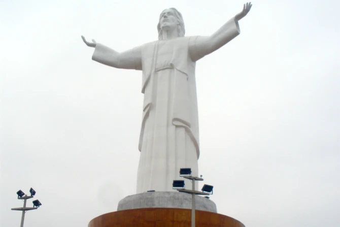 Cristo del Pacifico in Lima Credit Serious Cat via Flickr CC BY SA 20 CNA