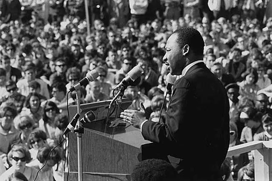 Dr. Martin Luther King speaks at the St. Paul Campus. ?w=200&h=150