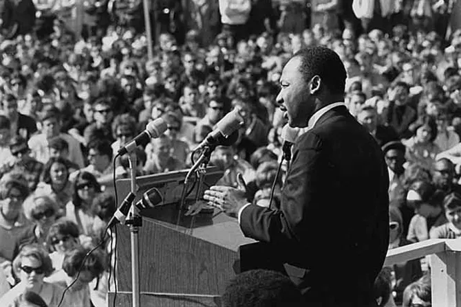 Dr Martin Luther King speaking against war in Vietnam on St Paul Campus Credit Minnesota Historical Society via Flickr CC BY SA 20 CNA