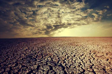 Drought land Credit Galyna Andrushko via wwwshutterstockcom CNA