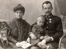 St. John Paul II’s father, Karol Wojtyła, and mother, Emilia, with their eldest son, Edmund. 