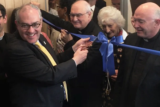 EWTN UK Michael Warsaw at ribbon cutting Credit Alan Holdren CNA