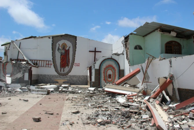 Earthquake damage in Ecuador Credit ACN