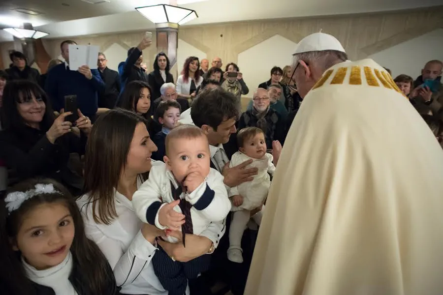 Pope Francis baptizes babies from earthquake zones in Italy at the chapel of Santa Marta. ?w=200&h=150