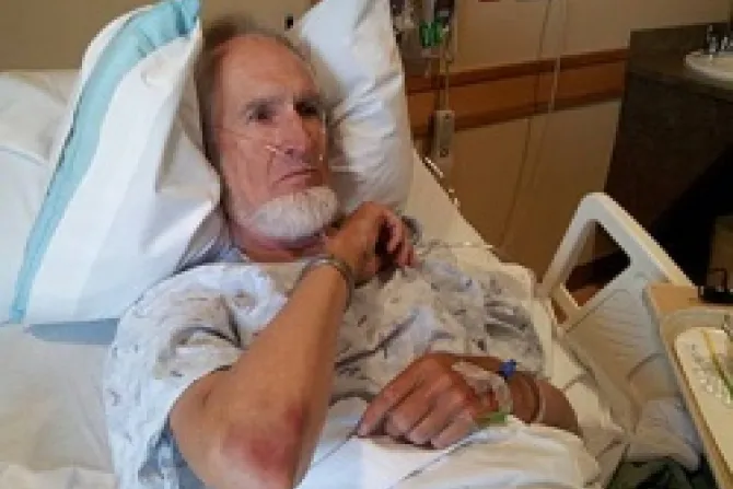 Everett Stadig recuperating in the hospital after being shoved and breaking his hip Courtesy of Everett Stadig CNA US Catholic News 11 21 12