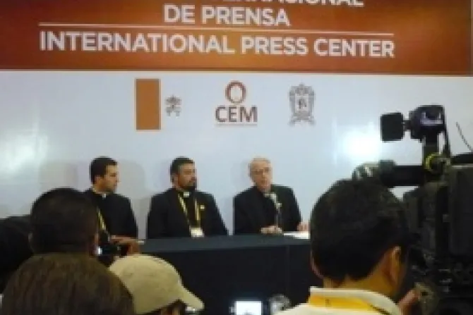 Father Federico Lombardi at press conference in the Hotsson Hotel in Leon March 23 2012 CNA World Catholic News 3 24 12