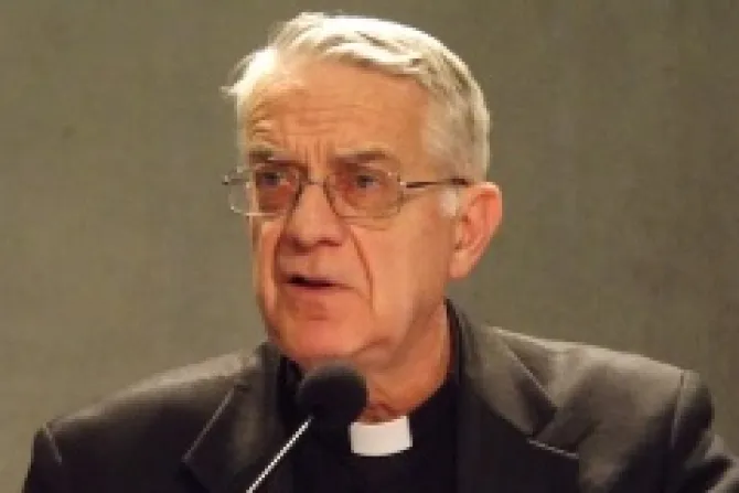 Father Federico Lombardi speaks at a March 5 2013 press conference  Credit David Uebbing CNA