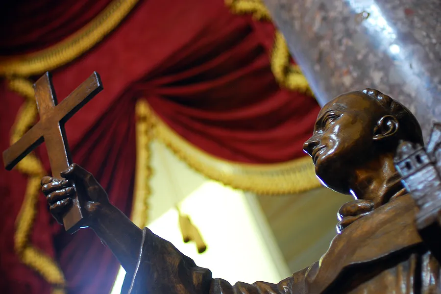 The statue of Bl. Junipero Serra inside the National Statuary Hall in Washington, D.C. ?w=200&h=150