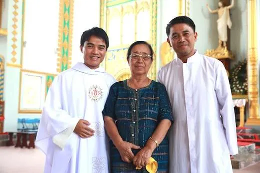 Fr. Wilbert Mireh with his mother and brother, on his ordination day, May 2013.  ?w=200&h=150