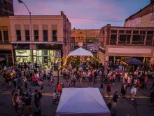 First Fridays on Fourth in Steubenville, Ohio. Courtesy of Brian Sizemore Photography.