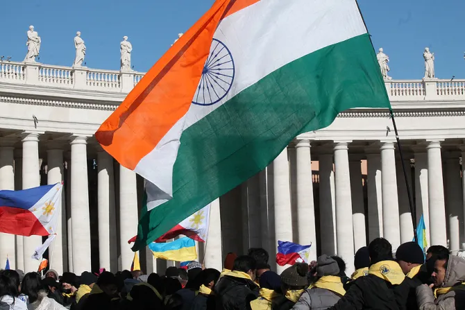 Flag of India 1 at the Angelus address in St Peters Square Jan 17 2016 Credit Alexey Gotovsky CNA 1 17 16