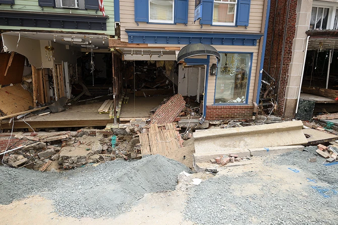 Flood damage on Main St in Ellicott City August 2016 Credit Maryland GovPics CC 20 CNA