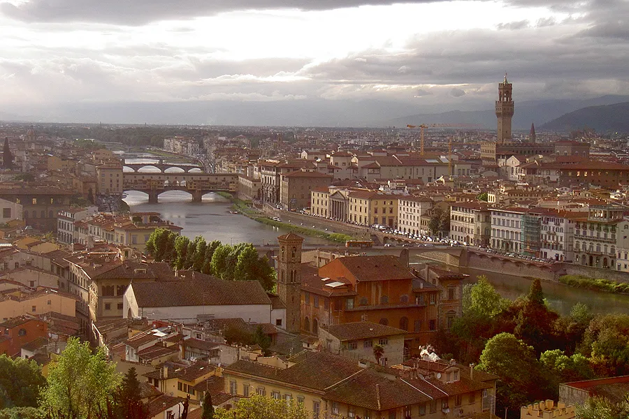 Florence, as seen from the Piazzale Michelangelo. .  Trikelef via Flickr (CC BY-NC 2.0).