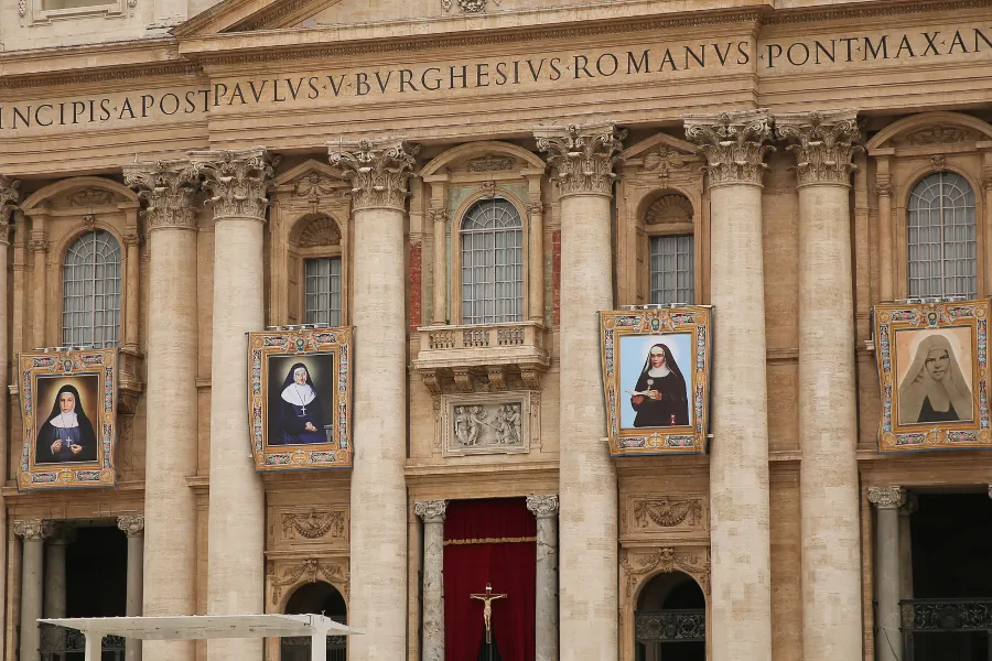 Tapestries in St. Peter's Square show four saints canonized May 17: Marie Alphonsine Danil Ghattas, Jeanne Emilie de Villeneuve, Maria Cristina Brando, and Mariam Baouardy. ?w=200&h=150