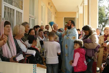 Fr Bohdan Kosteskiy of the Ukrainian Greek Catholic Church ministers to the faithful in Crimea October 2014 Credit Ukrainian Greek Catholic Church CNA 11 3 14